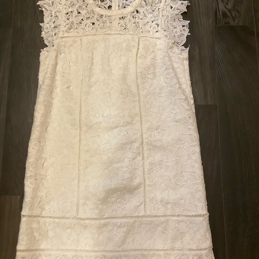 NWT!! Vineyard Vines Eyelet Dress